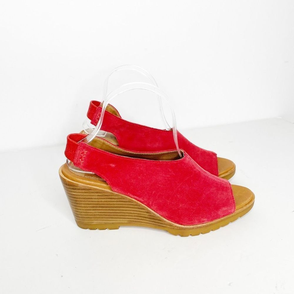 Sorel Red Suede Open-Toe Wedge Sandals - Picture 3 of 9
